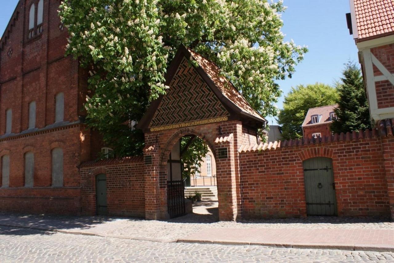 Altstadtloft Im Herzen Wismars - Abc303 By AbcWißmar Dış mekan fotoğraf